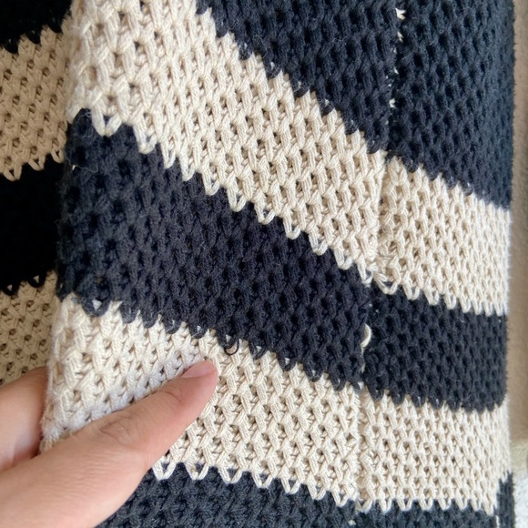 Chaser Long cream and black striped duster open front cardigan - Picture 12 of 13